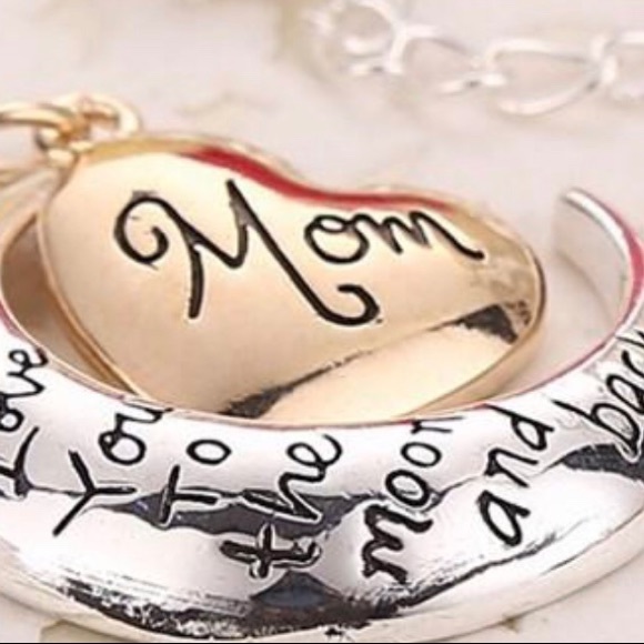 Moon pendant ILY to the moon and back mom necklace - Picture 5 of 6